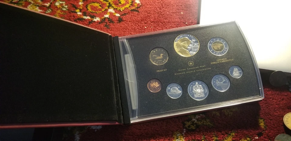 Canada 2008 Proof Set With Gold Plated Silver Dollar And Rare Non Magnetic Penny - Image 1 of 3