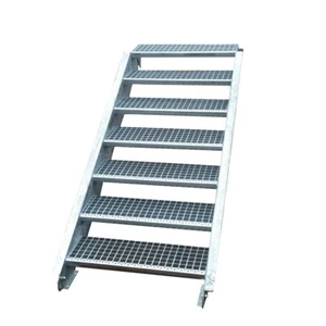 Stahltreppe Treppe 7 Stufen-Stufenbreite 70cm / Geschosshöhe 100-140cm verzinkt - Bild 1 von 5