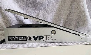 Ernie Ball VP JR Volume Guitar Effects Pedal Passive 250K Mono With Cable - Picture 1 of 8