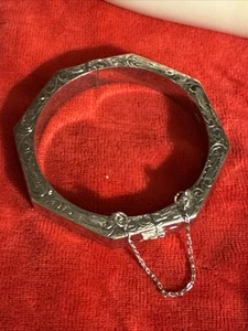 Siam 925 Engraved Hollow Sterling Silver Hinged Bangle Bracelet Vintage - Picture 1 of 8