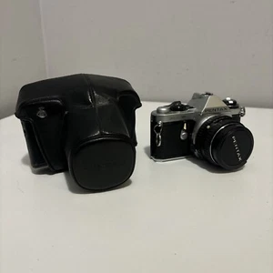 PENTAX ME - 35mm Film Camera w/ 50mm 1:2 Lens Asahi Optical SMC Pentax-M Case - Picture 1 of 8