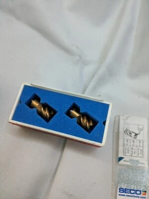 Punta de fresado de hombro cuadrado SECO MP10-10012R05Z4-E02 F40M, carburo02756542 Foto 1 de 3