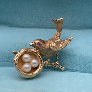 VTG 14K Yellow Gold Ruby Eye Bird Wild Sea Pearls Nest Brooch Pin 1.1” - Picture 1 of 3