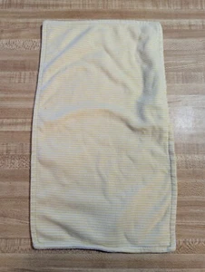 Paño de eructo a rayas amarillas mezcla de algodón unisex Carter's Child of Mine Baby - Imagen 1 de 2