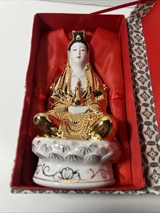 Estatua de diosa de porcelana china vintage Yung Kee con caja budista - Imagen 1 de 12