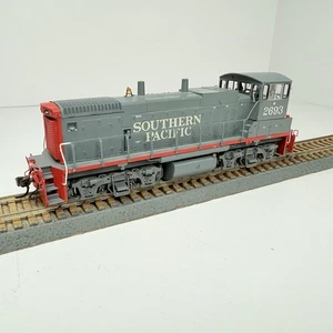HO Scale Atlas DCC With Sound Southern Pacific EMD MP15DC Diesel Switcher - Picture 1 of 11