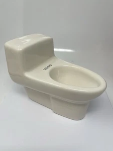 Mordaza o maceta de exhibición blanca de porcelana en miniatura muestra vendedor TOTO de colección - Imagen 1 de 8