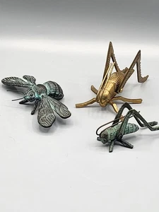 Vintage Set Of 3 Brass Figurines. 2 Lucky Grasshopper Crickets & Bumble Bee - Picture 1 of 7
