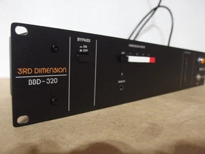 Klark Teknik 3rd Dimension BBD-320 *wie NEU - Bild 1 von 5