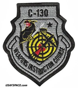 USAF 29th WEAPONS SQ -29 WPNS- C-130 -WEAPONS INSTRUCTOR COURSE- ORIGINAL PATCH - Bild 1 von 3