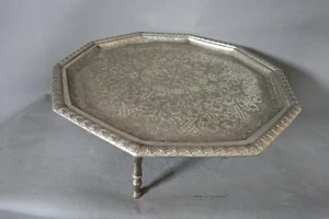 Antigua mesa de centro árabe morisca marroquí bandeja decorativa con patas plata cobre - Imagen 1 de 15