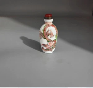 C37 Chinese Glass Pastel Hand drawn Colorful Red Green Dragon Snuff bottle - Picture 1 of 7