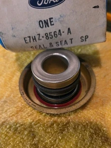 US SELLER.  OEM 87-88 Ford Water Pump Seal 7.8L Part# E7HZ-8564-A - Picture 1 of 4