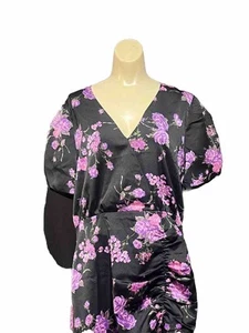 Leyden Blumenkleid groß Polyester V-Ausschnitt schwarz und lila - Bild 1 von 6
