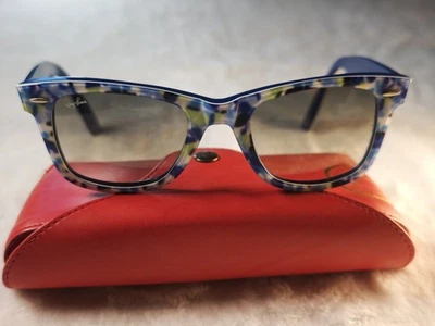 Ray Ban Wayfarer Special Series 1 Rare Print Blue Flowers / Mosaic RB2140 50  - Immagine 1 di 4