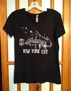 Camiseta NYC Image Negra Y Plateada Manga Corta Ciudad de Nueva York Mediana Nueva Sin Etiquetas  - Imagen 1 de 8