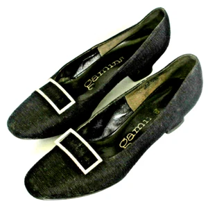 Gamins Womens Casual Shoe Black with Rhinestoned Faux Buckle Sz 7 AA/AAAA Narrow - Picture 1 of 9