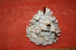 Mikasa White & Gold Christmas Tree Musical Figurine Music Box Sankyo Movement  - Picture 1 of 1