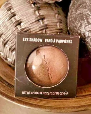 Dúo de sombras de ojos MAC Cosmetics "Bright Side & Gallery Girl" ¡NUEVO EN CAJA! Foto 1 de 2