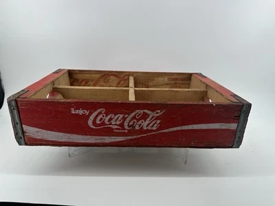 Винтажный 1975 Красный Деревянный Ящик для Coca-Cola Оклахома-Сити Наслаждайтесь Coca Cola Coke - Изображение 1 из 4
