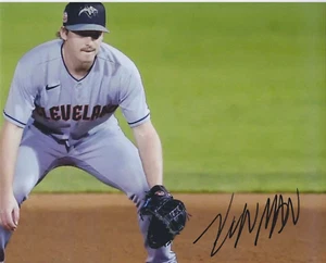 KYLE MANZARDO Signed 8 x 10 Photo CLEVELAND GUARDIANS Baseball Free Shipping MLB - Picture 1 of 1