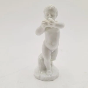 Capodimonte Ginori ITALY Cherub Boy Angel w Ball White Porcelain Figurine - Picture 1 of 10