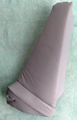 2001 BMW 330 CI E46 3 SERIES M54 OEM RIGHT REAR LEATHER BOLSTER GREY/SIL 8099514 - Image 1 of 4