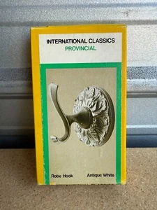 Hall Mack International Classics Provincial ROBE HOOK ANTIQUE WHITE NOS VTG - Picture 1 of 2