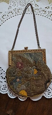 Bolso de noche antiguo pequeño trabajo aguja metálica MBW Metro Bag Works París Francia Foto 1 de 4