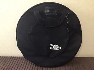 Humes & Berg Drum Seeker 22 Inch Cymbal Bag with Dividers - Picture 1 of 4