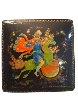 Caja de laca rusa URSS Palekh "El pequeño caballo jorobado" arte firmado. Galkin Foto 1 de 4