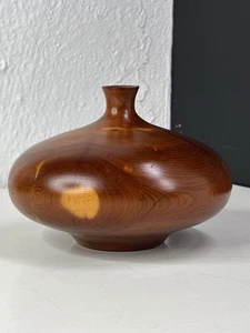 Osolnik wood Turned Vase Vessel - Picture 1 of 16