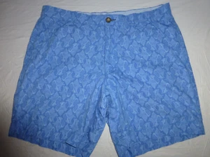 Men True Flies Blue Conch Shell Pattern Shorts 34 NWOT - Picture 1 of 4