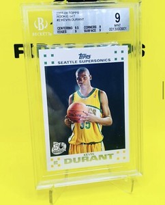 2007-08 Topps Rookies #2 Kevin Durant Rookie RC BGS 9 Basketball