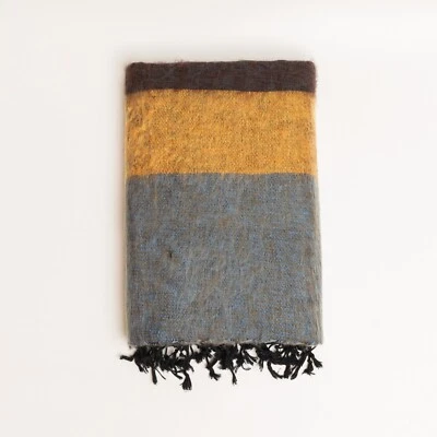 Extra Soft High Quality Yak Wool Travel Blanket  Throw Handwoven Nepal 48" x 96" - Image 1 of 3