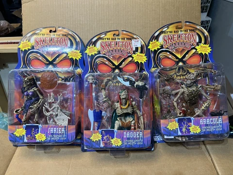 Vtg  94 Skeleton Warriorsπ₯Shriekπ₯Daggerπ₯Araculaπ₯Lot Of 3π₯6β Toy Bundle Cover