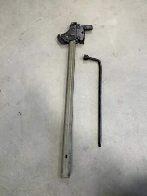 1977 1978 1979 Mark V Diamond Jubilee Lincoln Continental Bumper Jack - Image 1 of 4