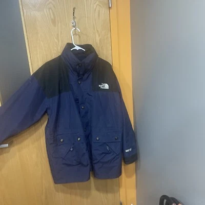 North Face Men's XL Gore Tex Ski Snowboard Jacket - Image 1 of 4