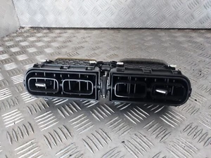Grille Aération Centrale - CITROËN C3 III (3) PHASE I (1) - Réf : 98124857ZD - Picture 1 of 6
