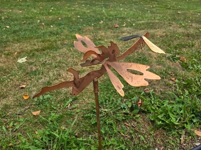 Hada de jardín con libélula ~ adorno de veleta de metal cobre ~ decoración de jardín Foto 1 de 4