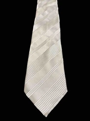 Gravata Donald J. Trump Signature Collection listrada marfim branco 58” clássica MAGA - Imagem 1 de 4