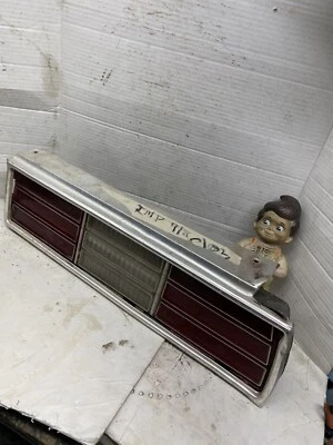 Chevrolet Caprice 1978 conjunto de luz trasera derecha bisel doblado Foto 1 de 4