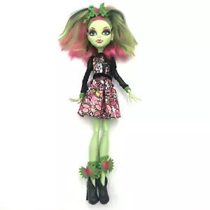 2008 Monster High Venus McFlytrap Puppe Gloom and Bloom Mattel grün & rosa 11 Zoll - Bild 1 von 10