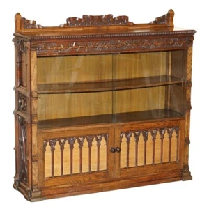 EXQUISITE & IMPORTANT ORNATELY HAND CARVED GOTHIC REVIVAL PUGIN STYLE BOOKCASE - Picture 1 of 20