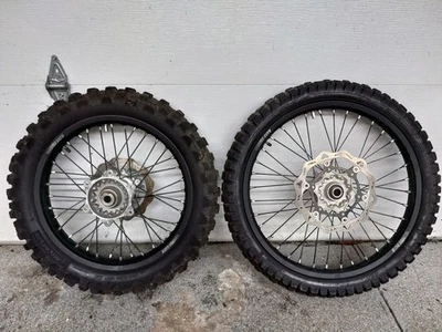 2017 KTM 450 EXCF 六天车轮 — 第 1/4 张图片