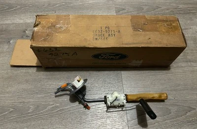 Unidade de envio de combustível NOS OEM E63Z-9275-A para Ford Tempo (1984-1987), Mercury Topaz - Imagem 1 de 4