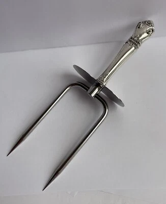 Вилка для мяса из чистого серебра с ручкой-свитком с розовым наконечником 9,5 дюйма 138 грамм - Изображение 1 из 4