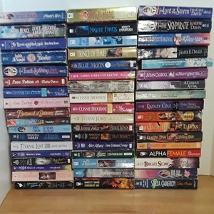 Lot Of 52 Paperbacks: Amanda Ashley, Alfonsi, Bruhns, Dain, Davis, Brockway. - Picture 1 of 10