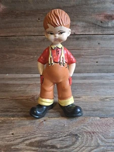 Kleiner Junge im Overall Keramik Figur 83/4" groß Vintage - Bild 1 von 12