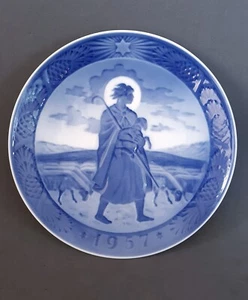 Royal Copenhagen 1957 Christmas plate The Good Shepherd B&G Denmark  - Picture 1 of 5